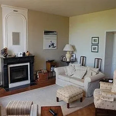 11 bedroom Manor House in Montpellier de Medillan , Poitou-Charentes for sale with 14700m2 of land. Priced at only $889,200 USD