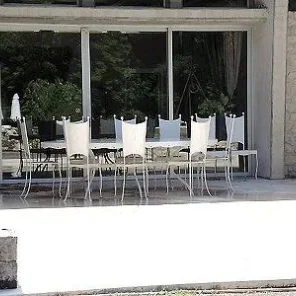 Villa For Sale in Montelimar, France