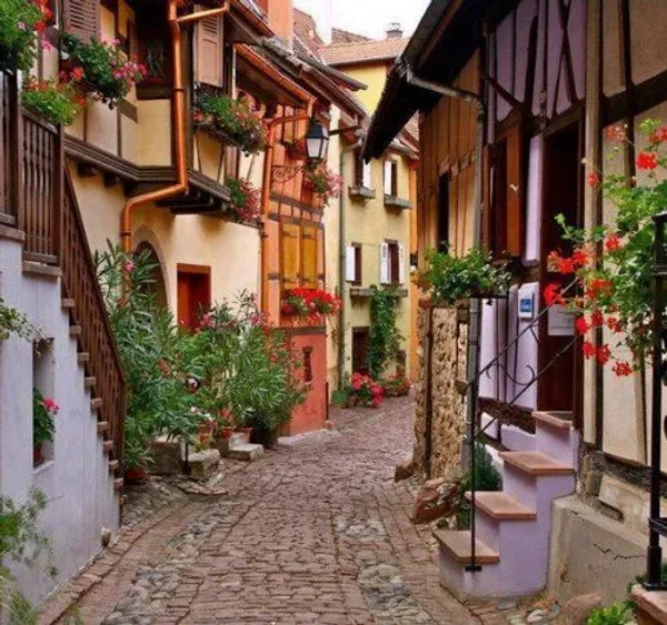 Charming lanes of Gousainville