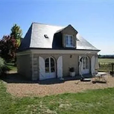 7 bedroom Manor House in Tours and Le Mans Area, Centre for sale with 1750m2 of land for $906,300 USD
