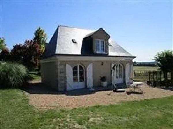 7 bedroom Manor House in Tours and Le Mans Area, Centre for sale with 1750m2 of land for $906,300 USD