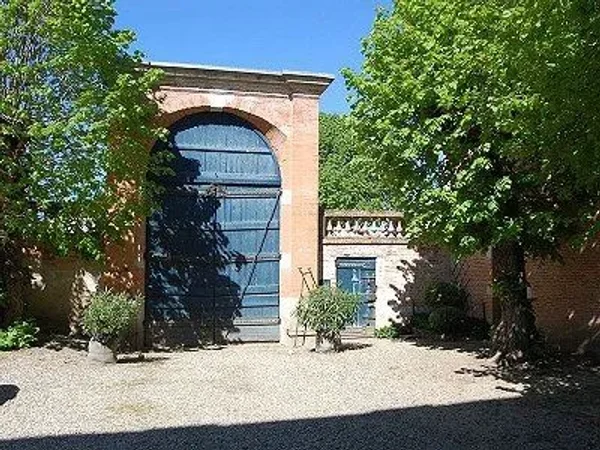 Magnificent former priory dating from the 11th century set in an enclosed park with beautiful mature trees. Now just $889,200 US