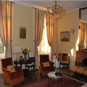 Manor House For Sale in Mont de Marsan, France