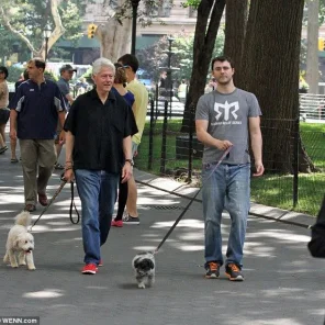 Hillary Clinton pets