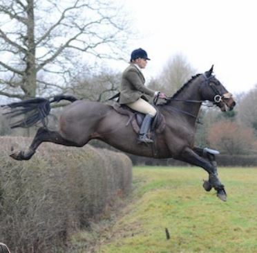 Tributes to ‘outstanding horsewoman’ who died after hunting fall