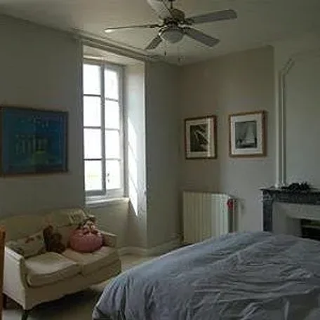 11 bedroom Manor House in Montpellier de Medillan , Poitou-Charentes for sale with 14700m2 of land. Priced at only $889,200 USD
