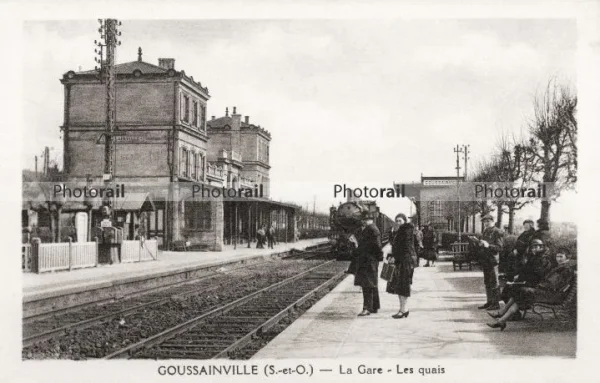 Views of modern and historic Goussainville
