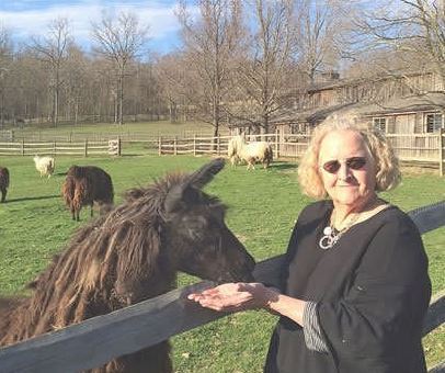 SALE OF LLAMA DROPPINGS HELPS CITIZENS LIBRARY IN WASHINGTON, PENNSYLVANIA