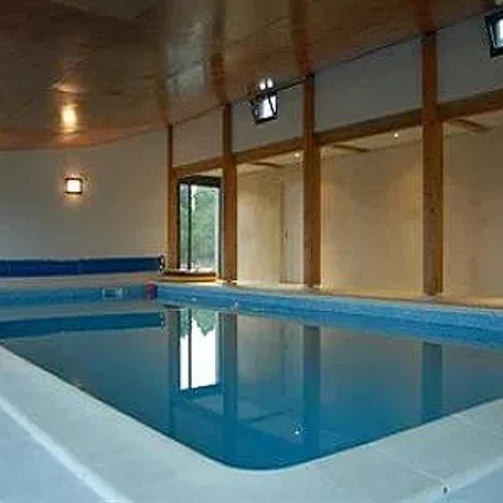 11 bedroom Manor House in Montpellier de Medillan , Poitou-Charentes for sale with 14700m2 of land. Priced at only $889,200 USD