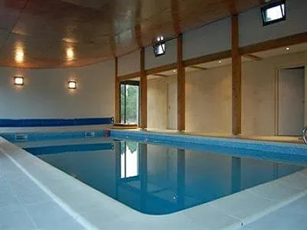 11 bedroom Manor House in Montpellier de Medillan , Poitou-Charentes for sale with 14700m2 of land. Priced at only $889,200 USD
