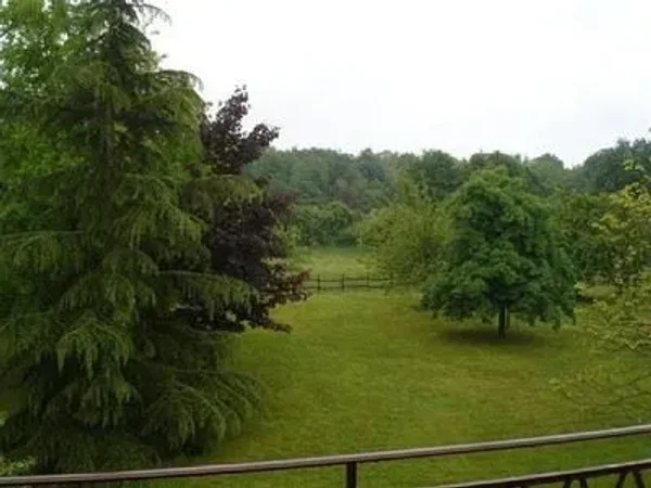 PRICE REDUCED - A rare property close to Rabastens which has been restored in the purest English way, composed of a large mansion and a possible extension in what was once the farmhouse. ONLY 912,000 USD