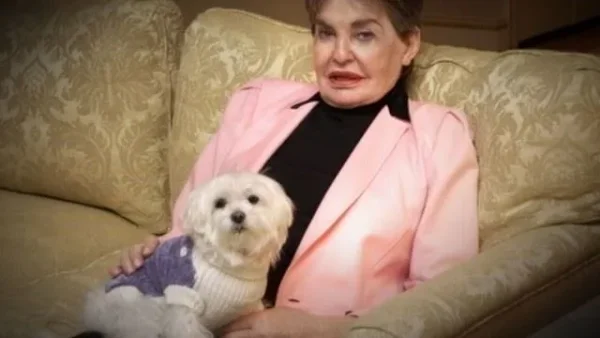 You will find it hard to believe that there are a good number of animals that are depressingly better off than you and half of the world’s population will ever be. Here’s a look at ten of the world’s richest pets
