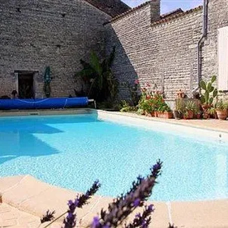 9 bedroom Manor House in Neuvicq Le Château, Poitou-Charentes for sale with 20674m2 of land. Asking just $870,048 USD