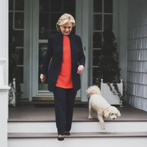 Hillary Clinton pets