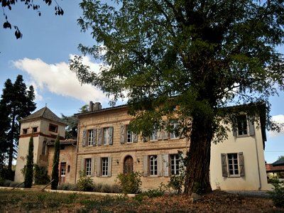 Equestrian Farmhouse For Sale in Tarn, France