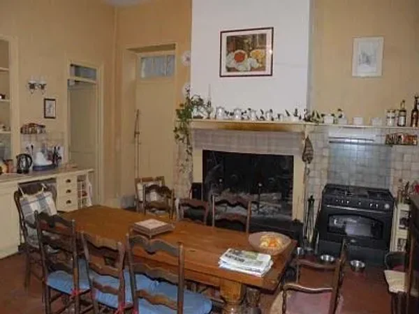 14 bedroom Manor House in Mont de Marsan, Aquitaine for sale with 20300m2 of land. Priced at $ 855,000 USD