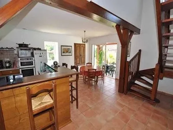 5 bedroom Farmhouse in Peyrehorade, Aquitaine for sale with 104000m2 of land. For only $889,200 USD